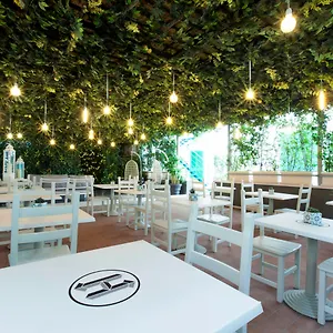 3* Hotel Herculaneum